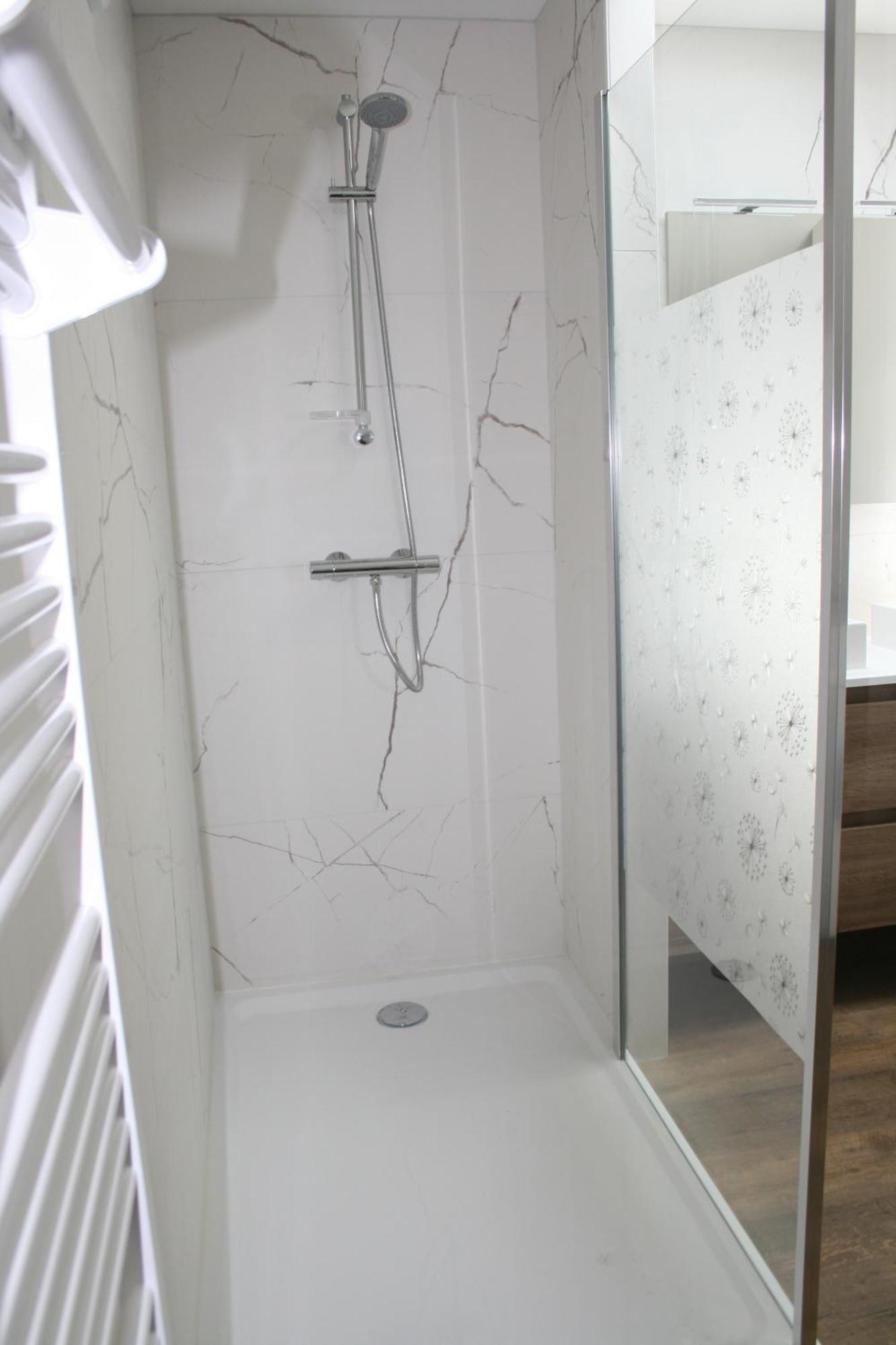 Les Nuits D'Aldearde Apartment Airvault Ngoại thất bức ảnh